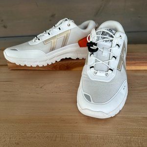 Le Tigre Women's Bowery Sneaker 1977 - Size 8 Medium